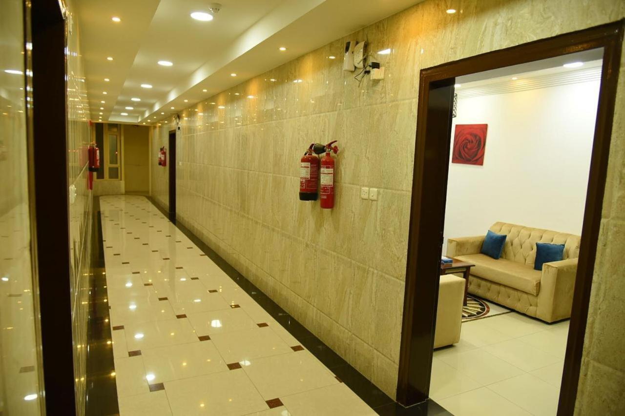 شقق جنان المفروشة Jenaan Apartments Najran Luaran gambar